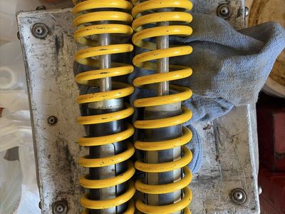 Stock 01 Banshee Shocks