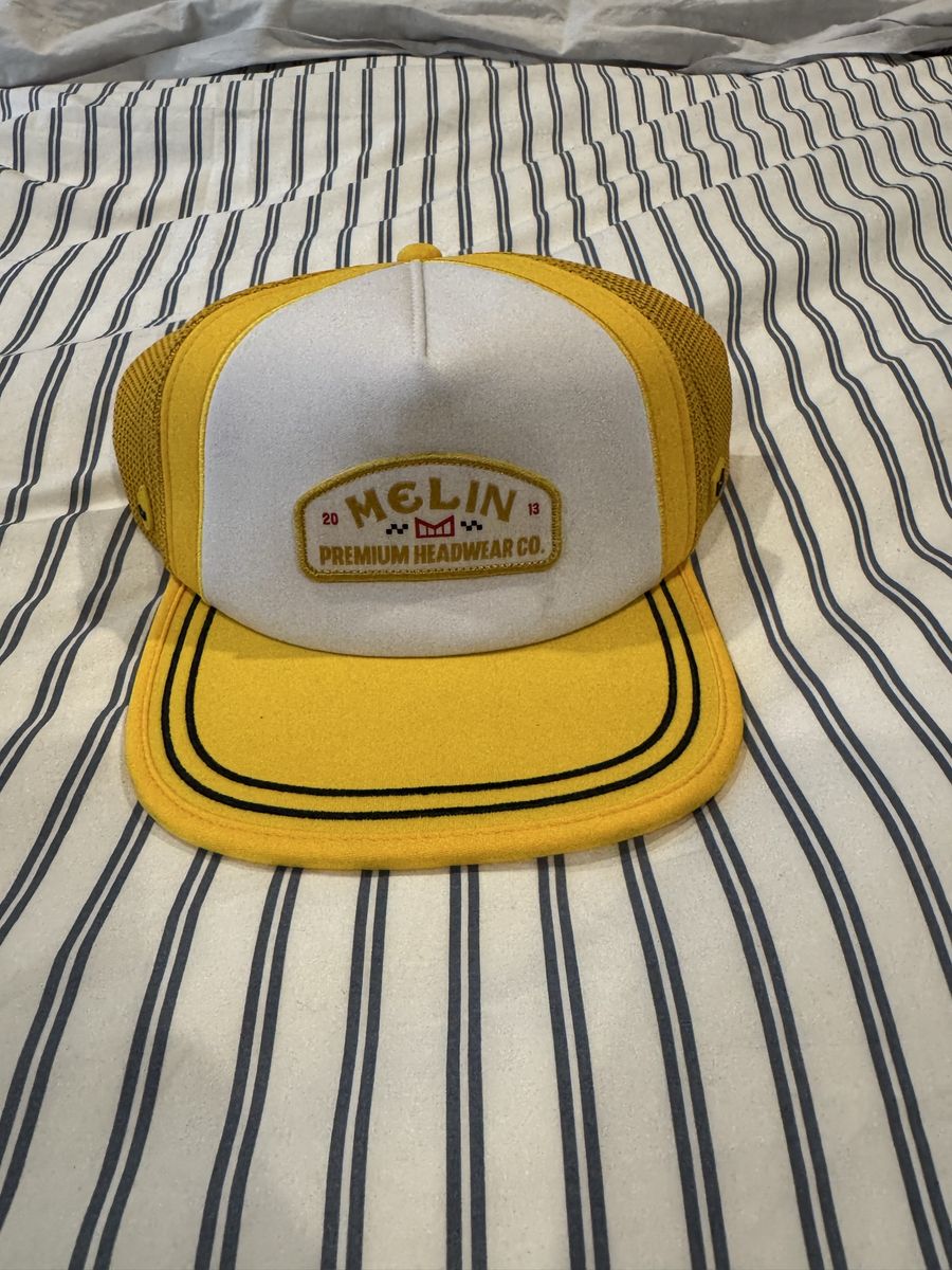 Melin Eagle MPH Pit Crew Hydro Snapback Hat - Yellow/White - Size XL