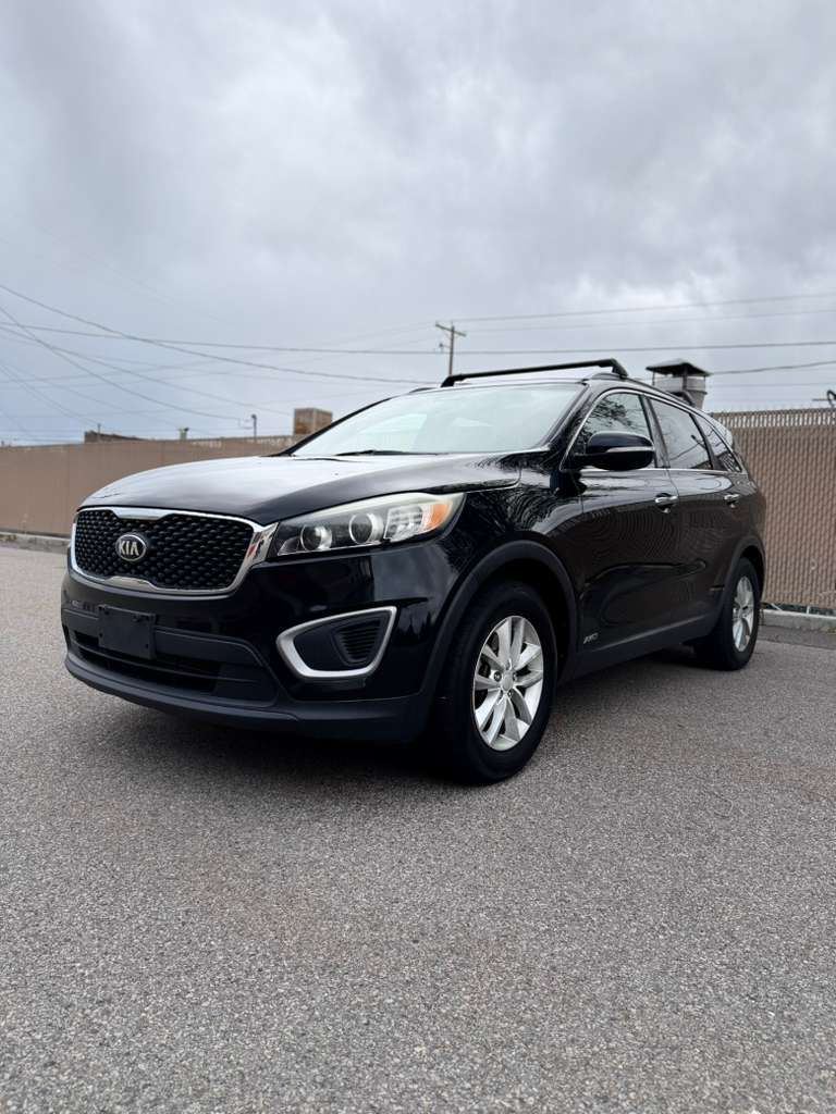 2016 KIA SORENTO LX