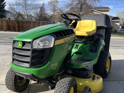 John Deere E100 Tractor