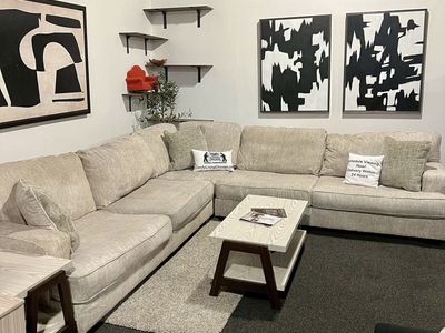 Koehler Cream Modular 3 Piece Sectional Couch