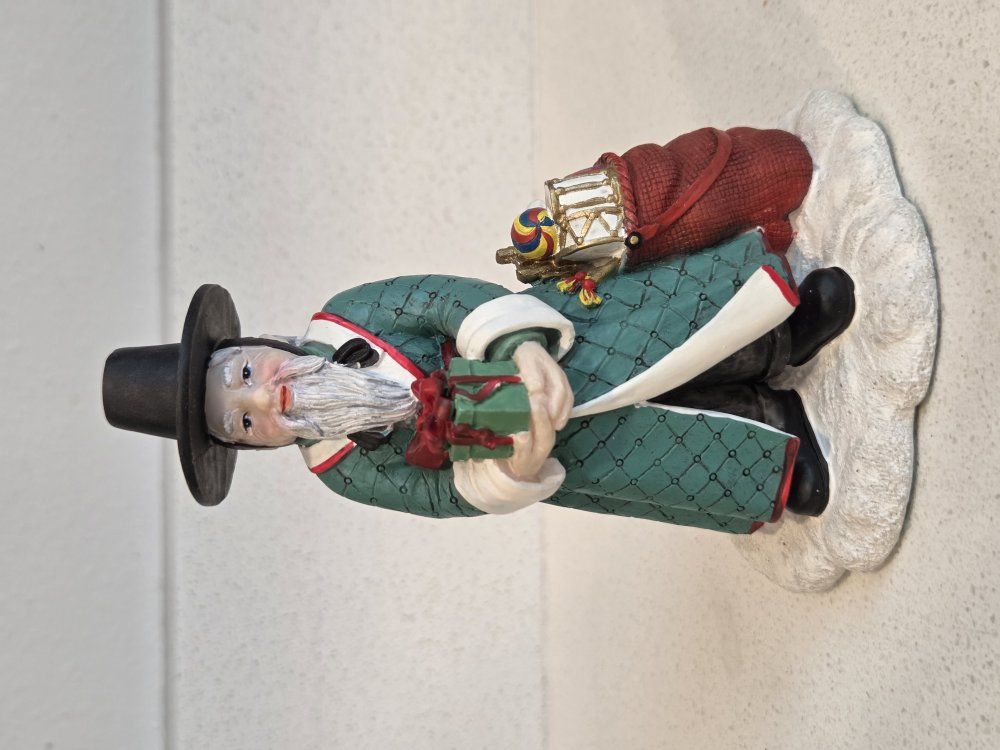 SC80 International Santa Clause