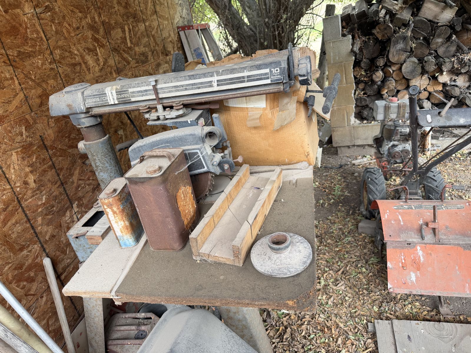 Craftsman 10-Inch Radial Arm Saw - Vintage Power Tool for Woodworking Projects