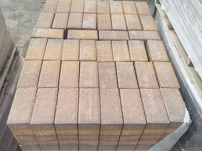 MIRAGE HOLLAND PAVERS (4x8)