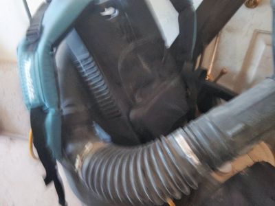 backpack leaf blower