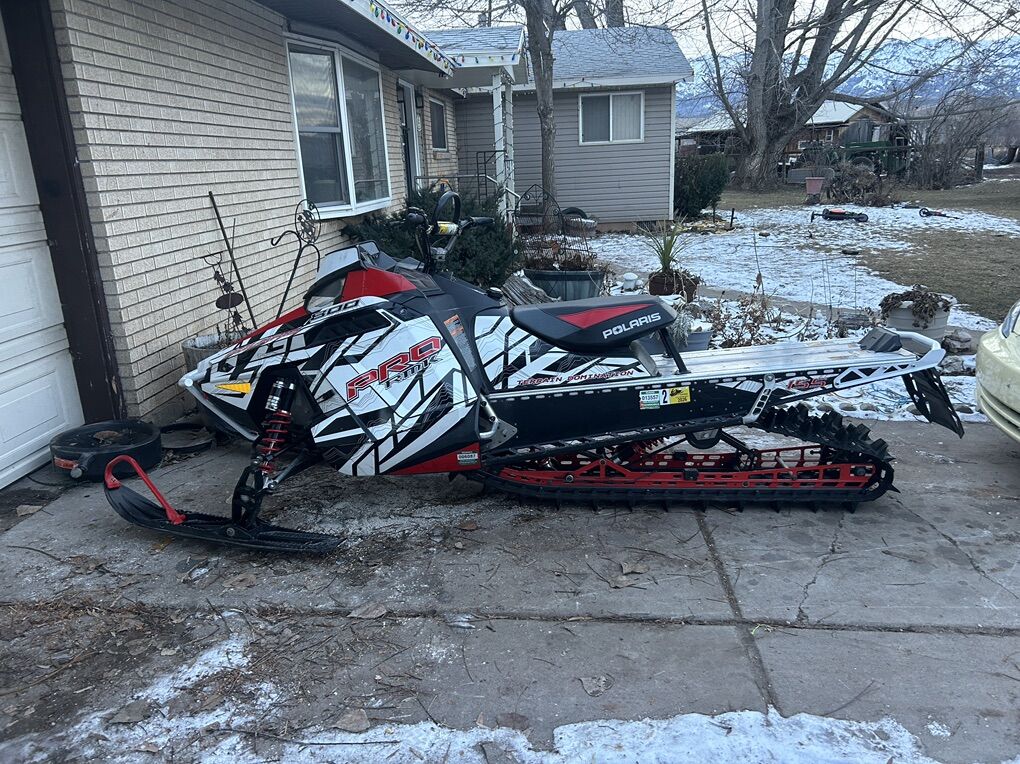 2015 Polaris 800 155