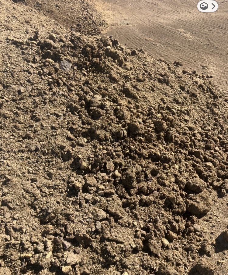 ISO a place I can  dump manure