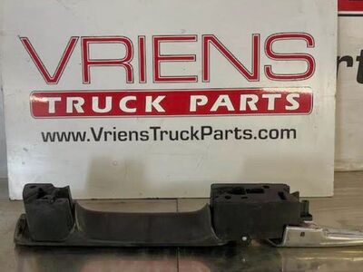 Kenworth T680 Door Handle