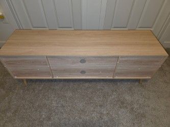 Main image 3