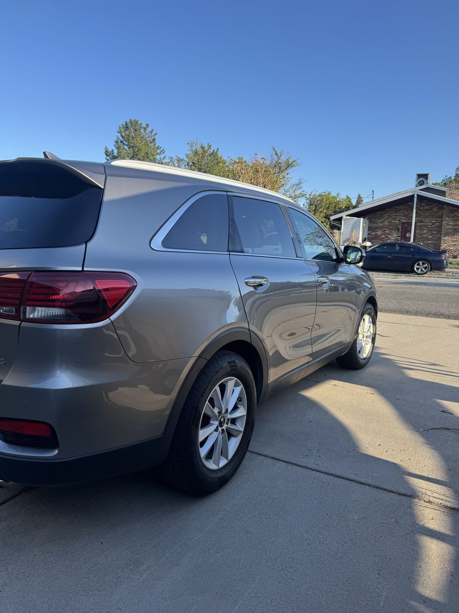 2019 KIA SORENTO