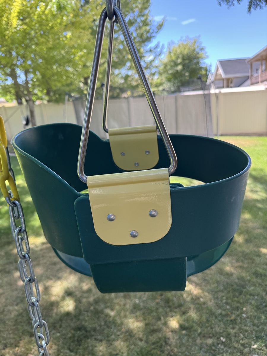 Commercial-Grade Toddler Swing (Green)