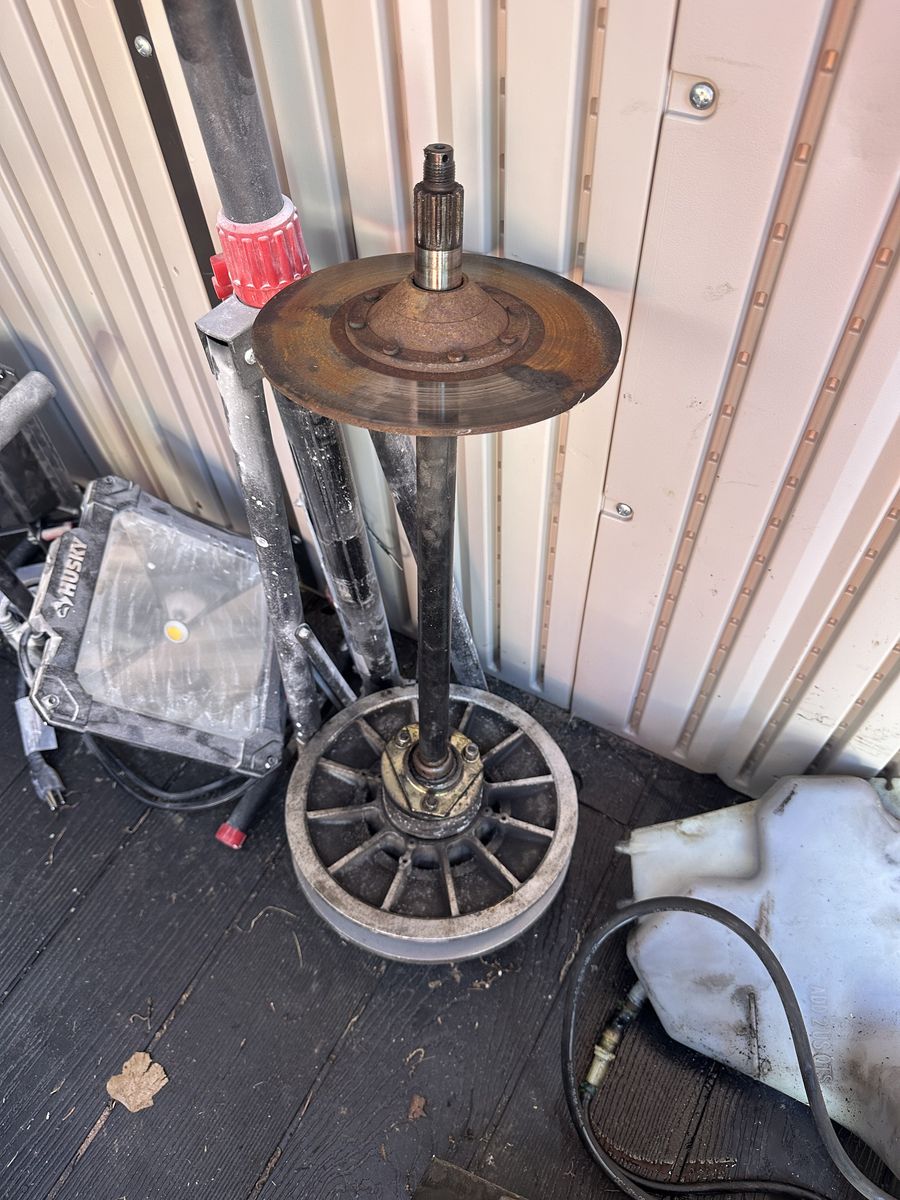 Polaris rmk 700 Secondary And Shaft