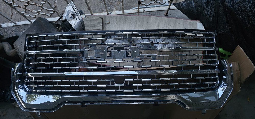 2020 GMC Acadia Grille