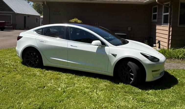 2018 Tesla Model 3 Long Range
