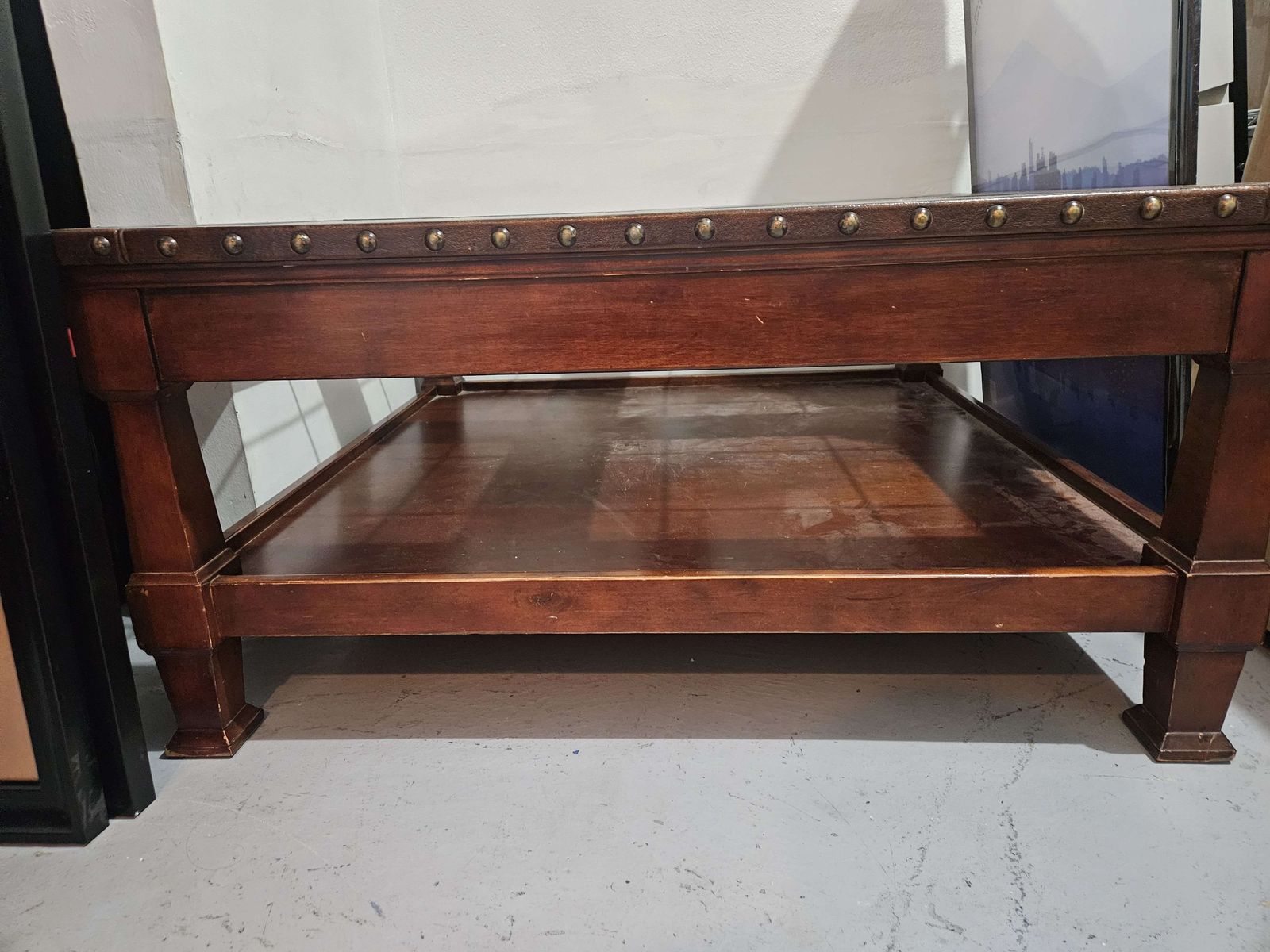 Main image 3