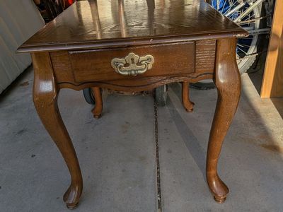 End table