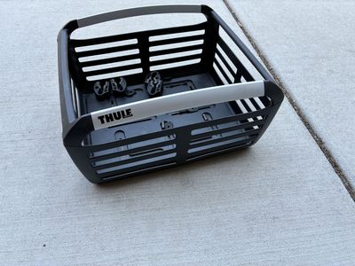 Thule Pack 'n Pedal Basket