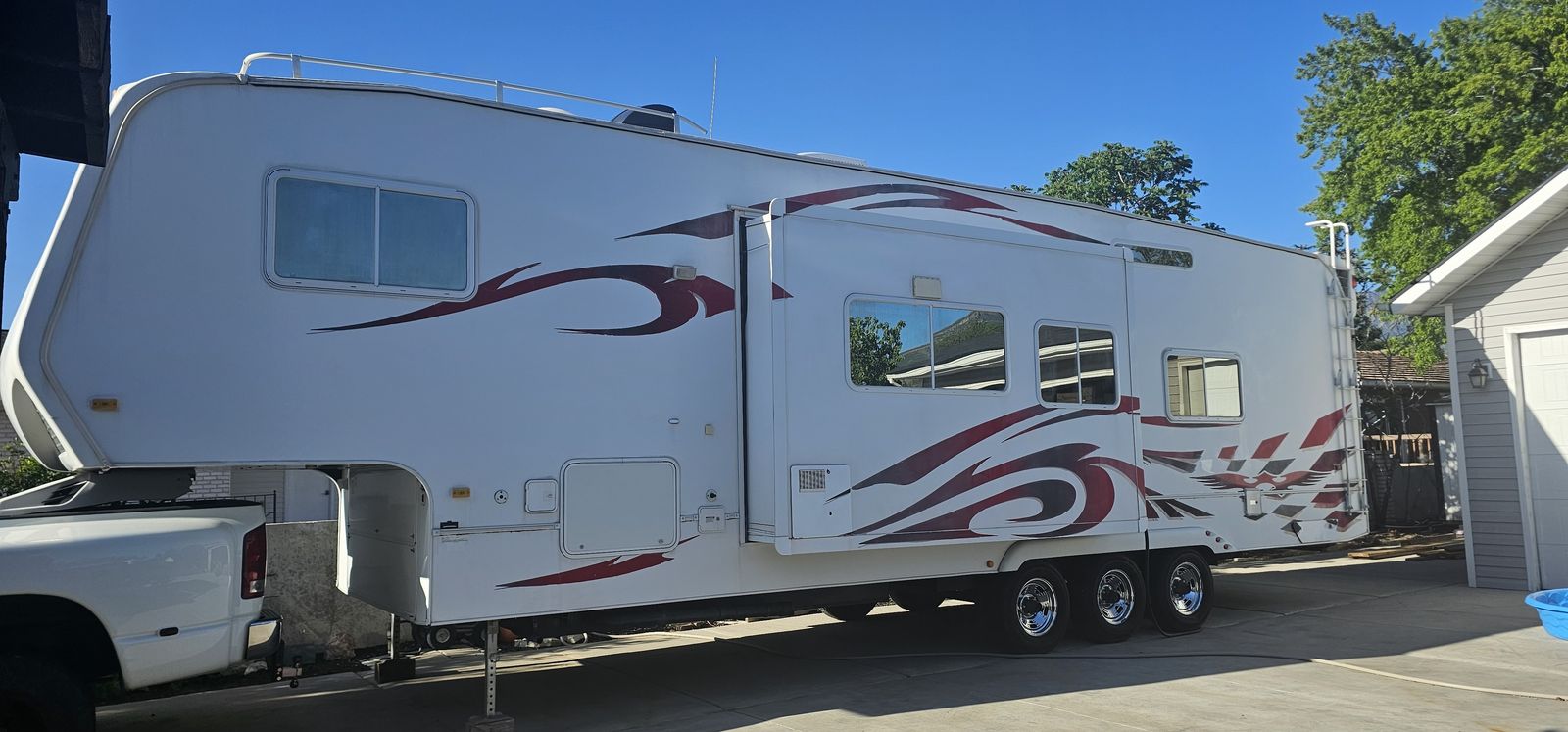 2008 Weekend Warrior LED 3505 5th Wheel Toy Hauler