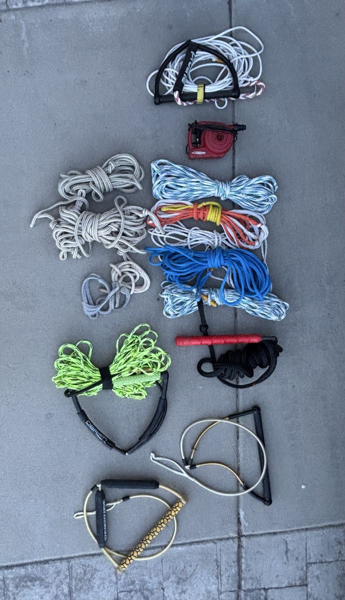 Handles and ropes