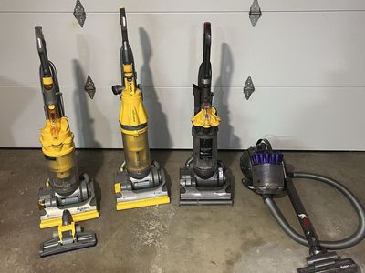 Dyson Vacuums - Lot of 4 - MUST TAKE ALL