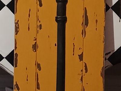 Rustic Rod Iron Key Wall Decor