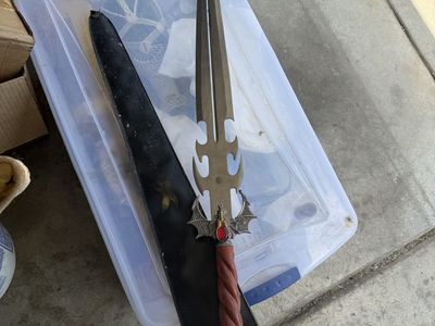 Decorative Fantasy Swords with Dragon Hilt & Sawtooth Blade (2-Piece Set)