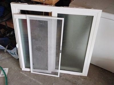 privacy window