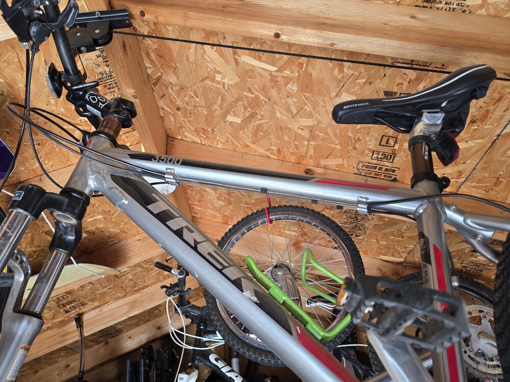 For Sale: Trek 3500 – $200