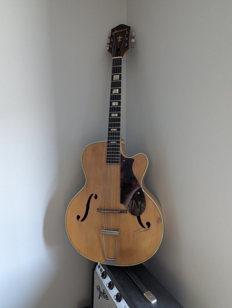 1957 All Solid Wood Harmony Brilliant