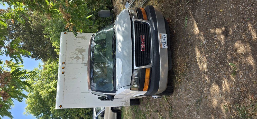 2006 gmc savana 3500 box truck 14'