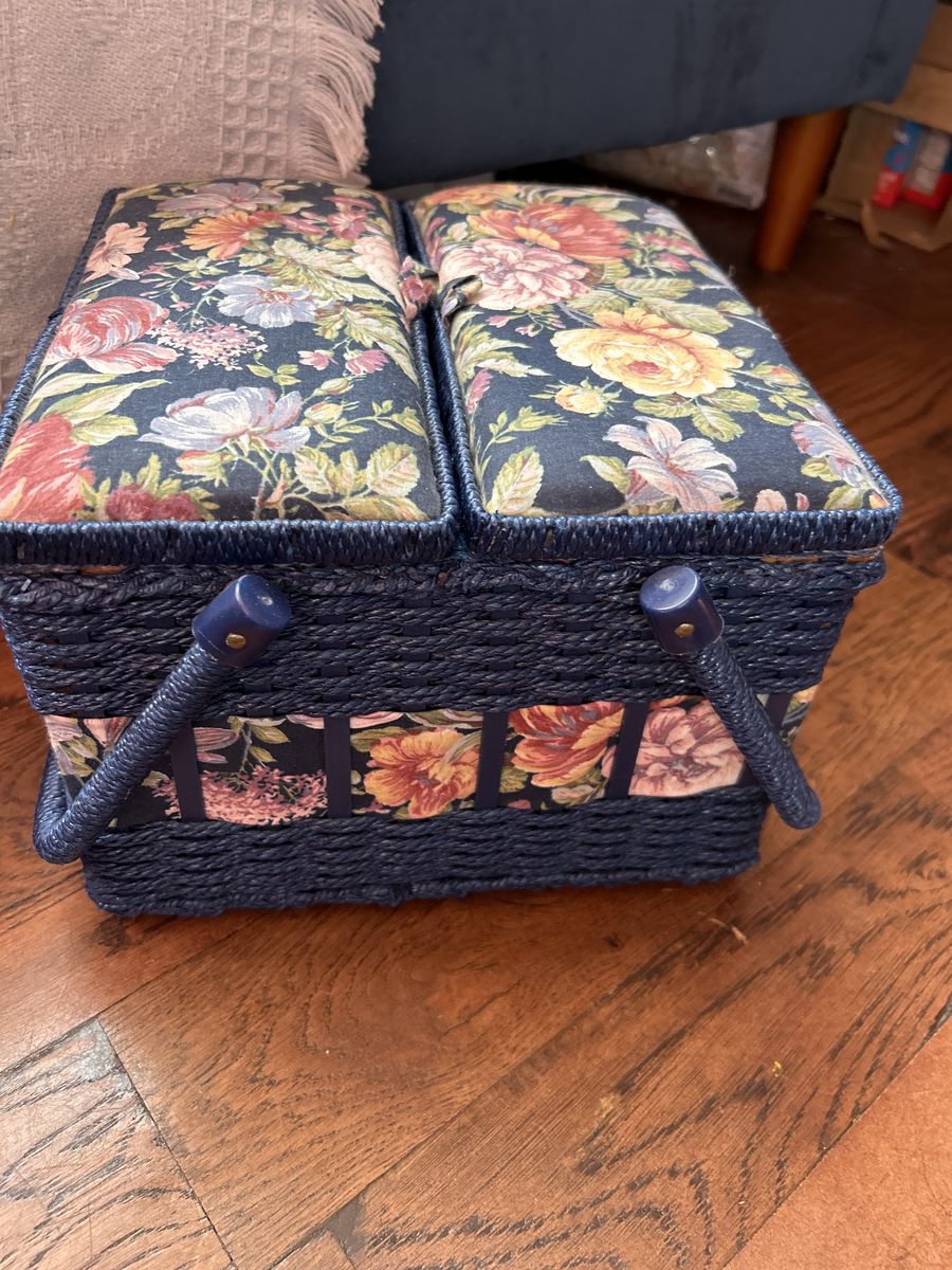 Sewing box