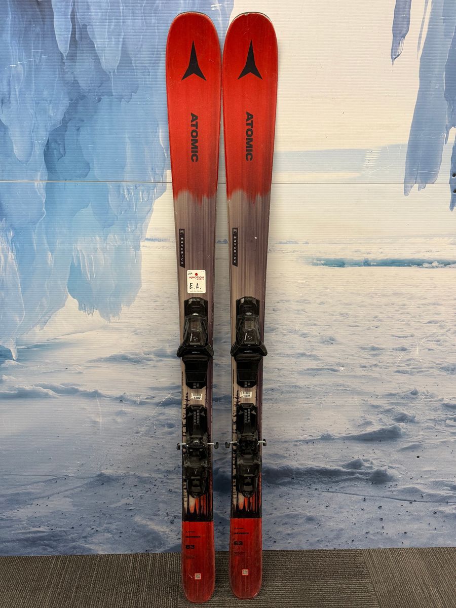 Used 2022 Atomic Maverick 83R 157cm Skis w/Atomic M10 Bindings