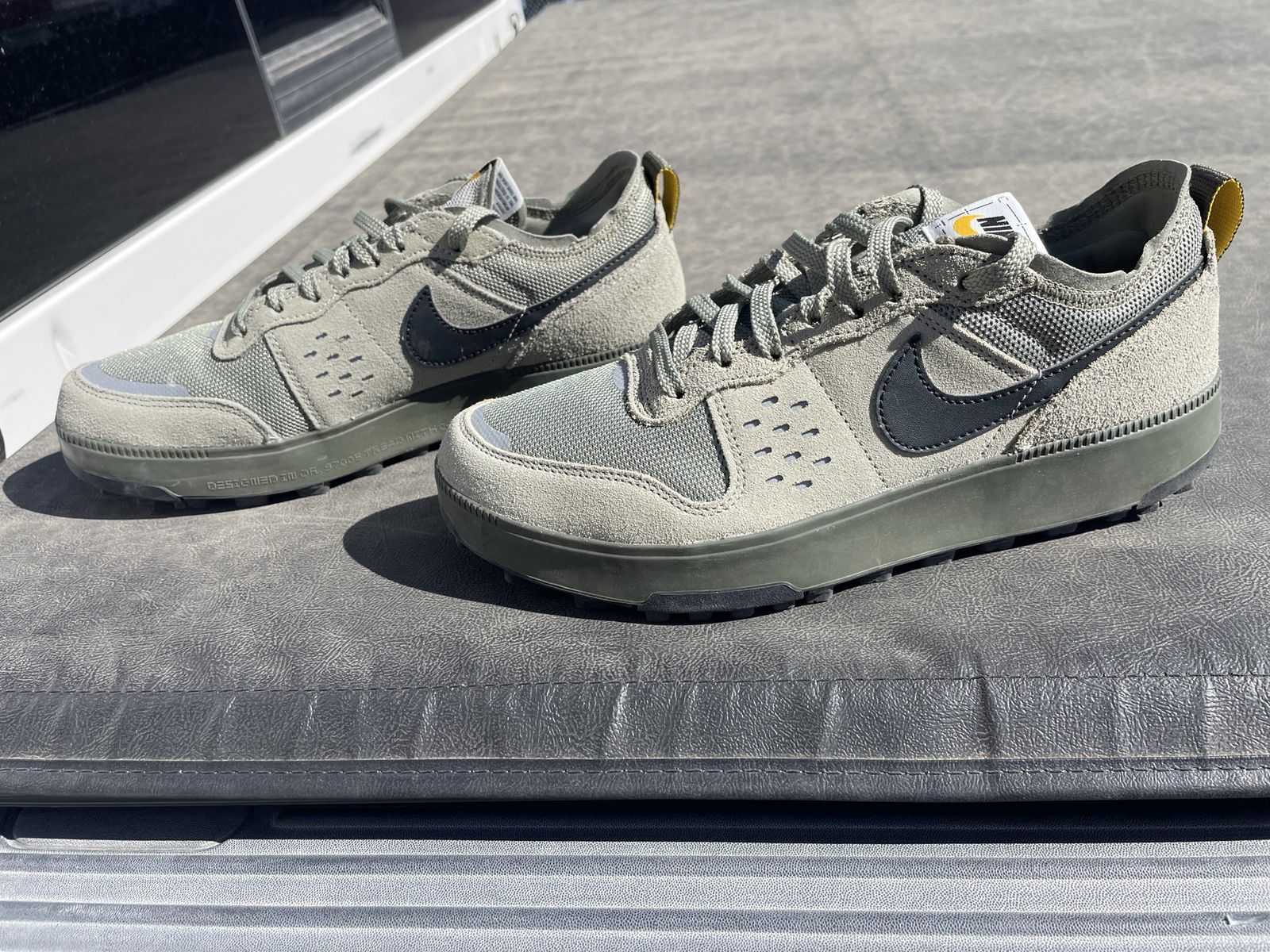 Brand new Nikes size 8.5