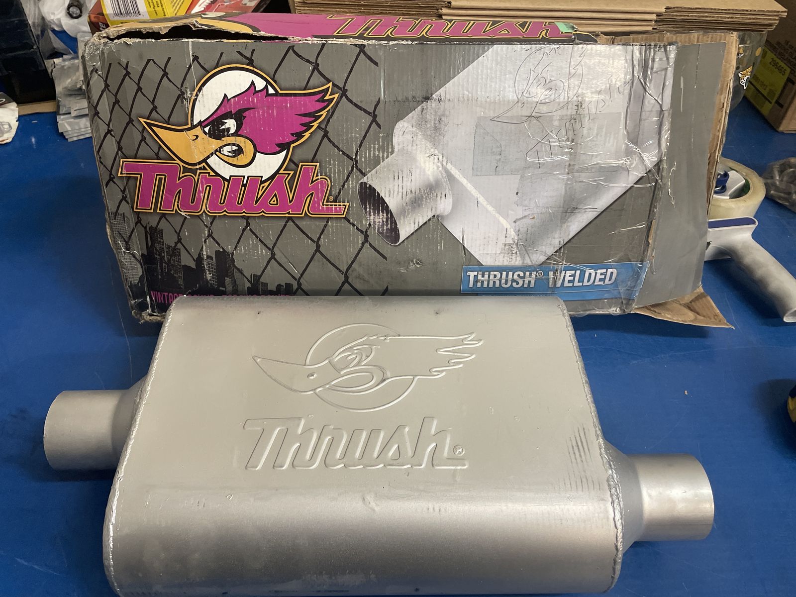 Thrush 17651 Welded Chambered Muffler 2.25 Inch Center Offset Aluminized New