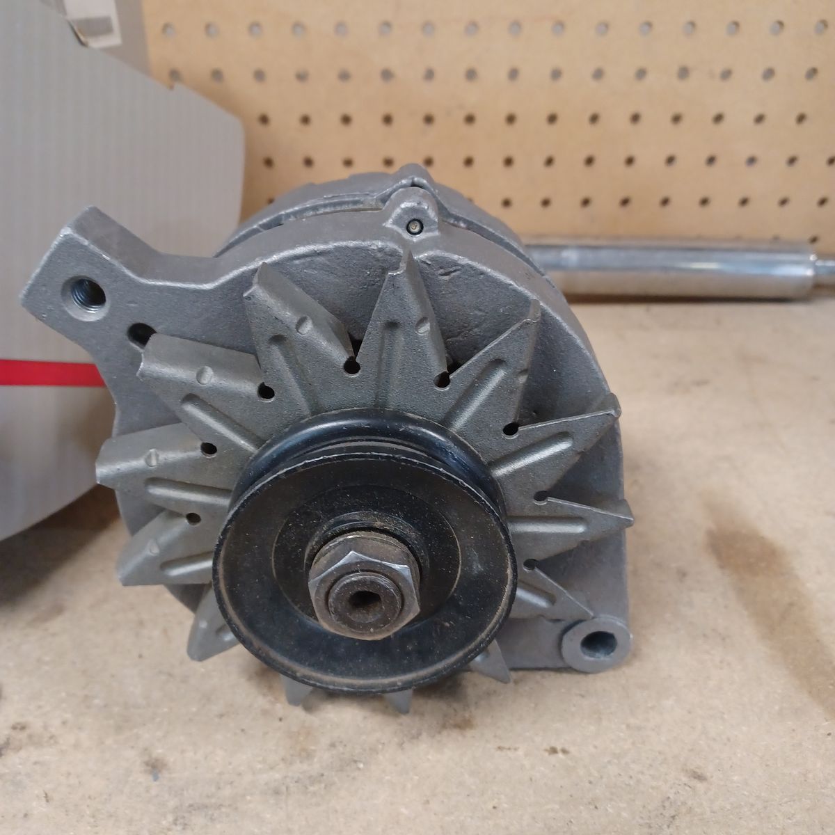 Main image 3