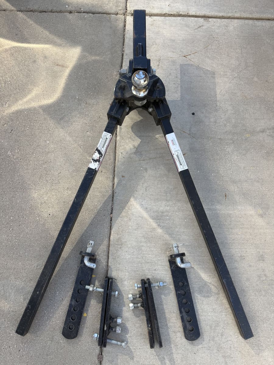 Heavy duty tow hitch