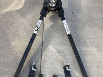 Heavy duty tow hitch