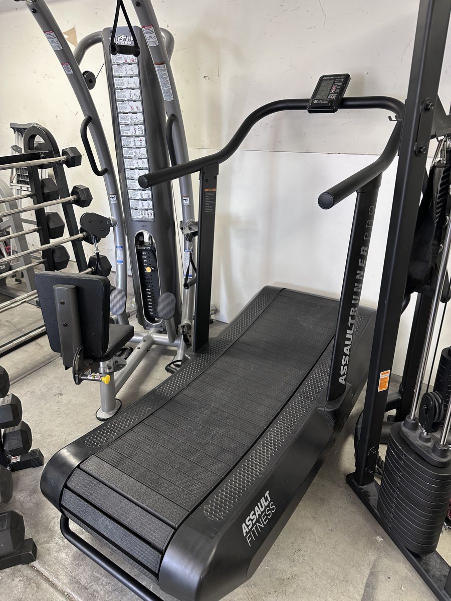 AssaultRunnner Pro Treadmill