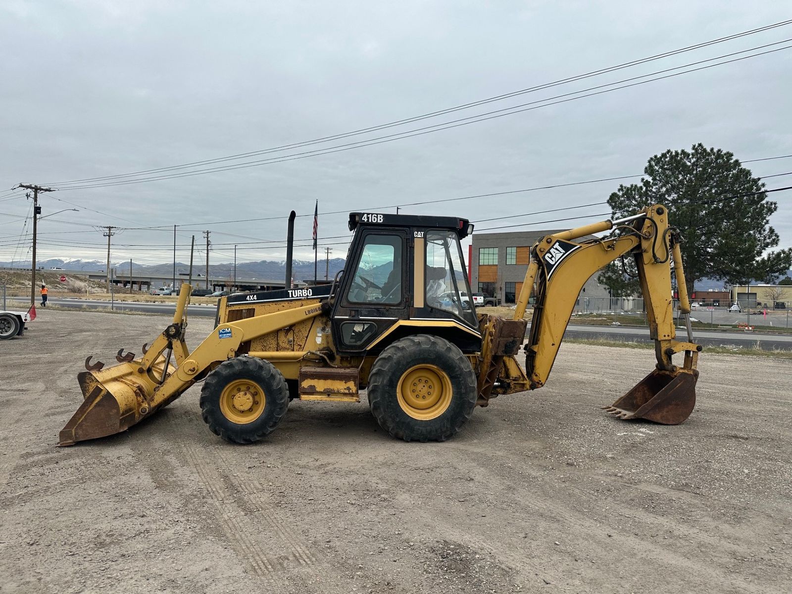 Cat 461B Loader Backhoe Tractor