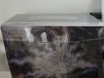 Pitch Black ETB Pokemon Center Edition