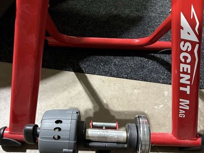 Ascent Mag Indoor Bicycle Trainer Stand