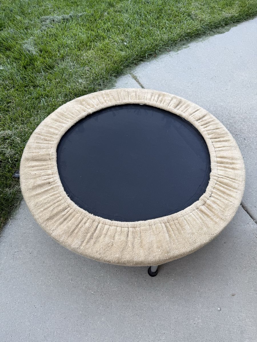 Mini Rebounder Trampoline - Portable Fitness Equipment