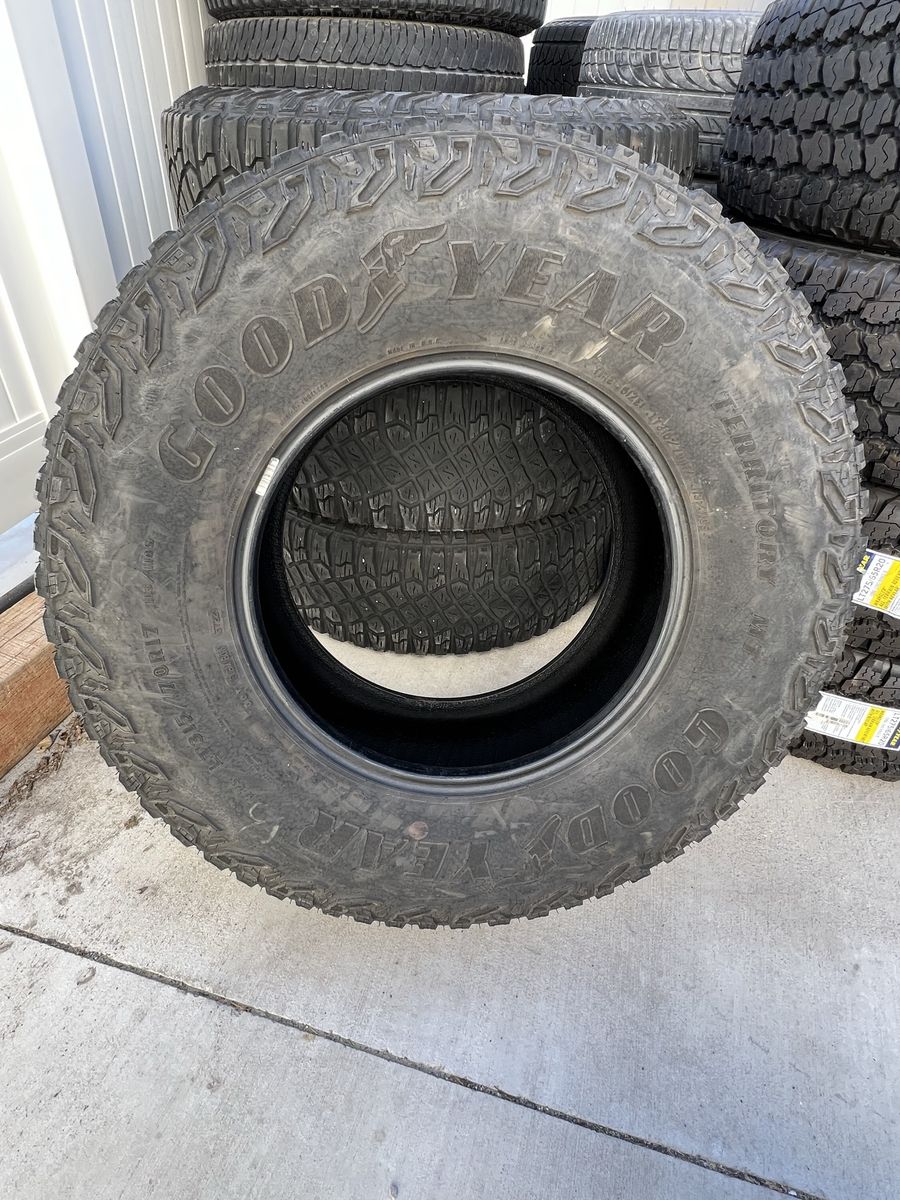 315/70r17 LRC Goodyears (4)