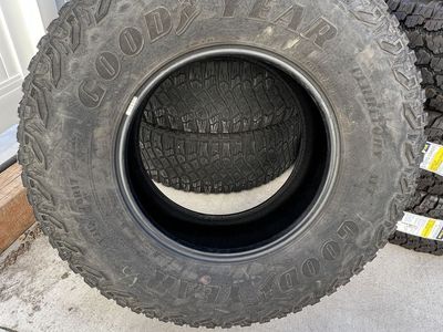 315/70r17 LRC Goodyears (4)