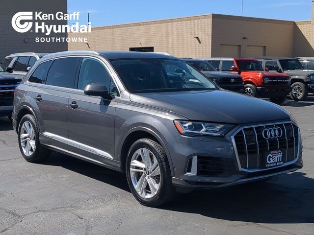 2023 Audi Q7 quattro Premium Plus 55 TFSI