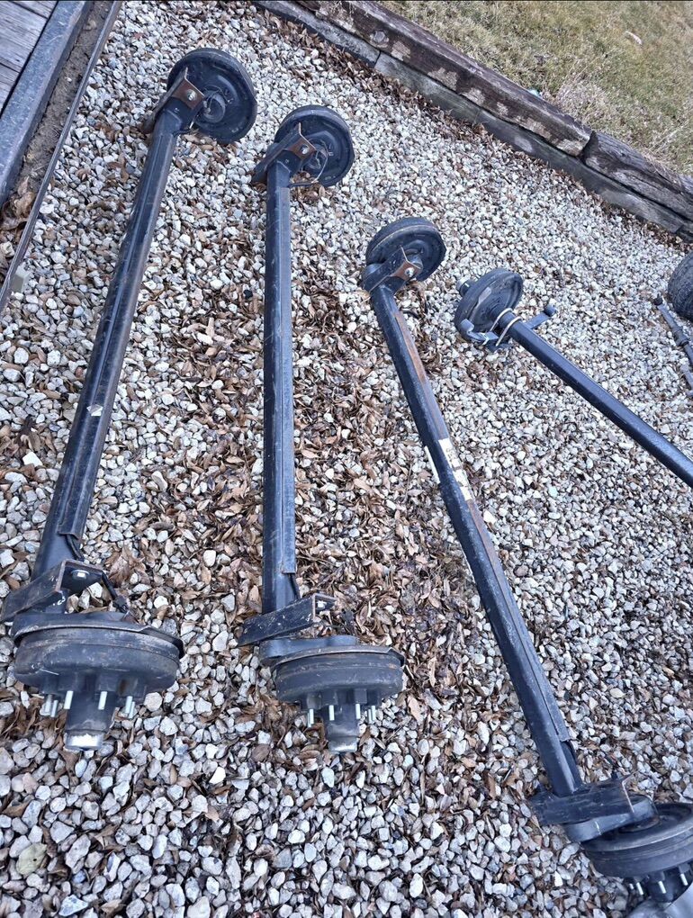 5,200 Lb 8 lug Torsion Trailer Axles