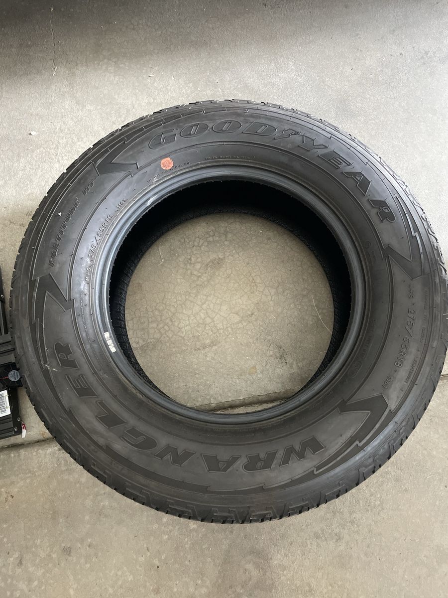 Goodyear Wrangler Fortitude HT 275/65R18 116T Truck/SUV Tire (DOT 0923)
