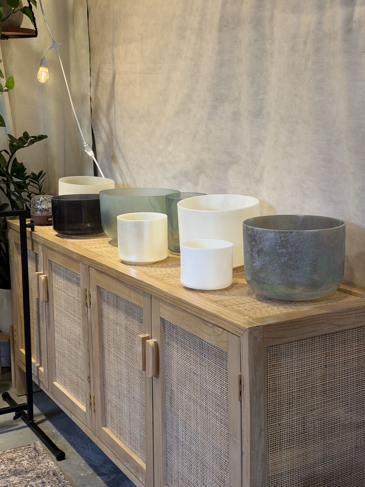 Crystal Tones Complete 8 Piece Sound Healing Singing Bowl Set (432hz)