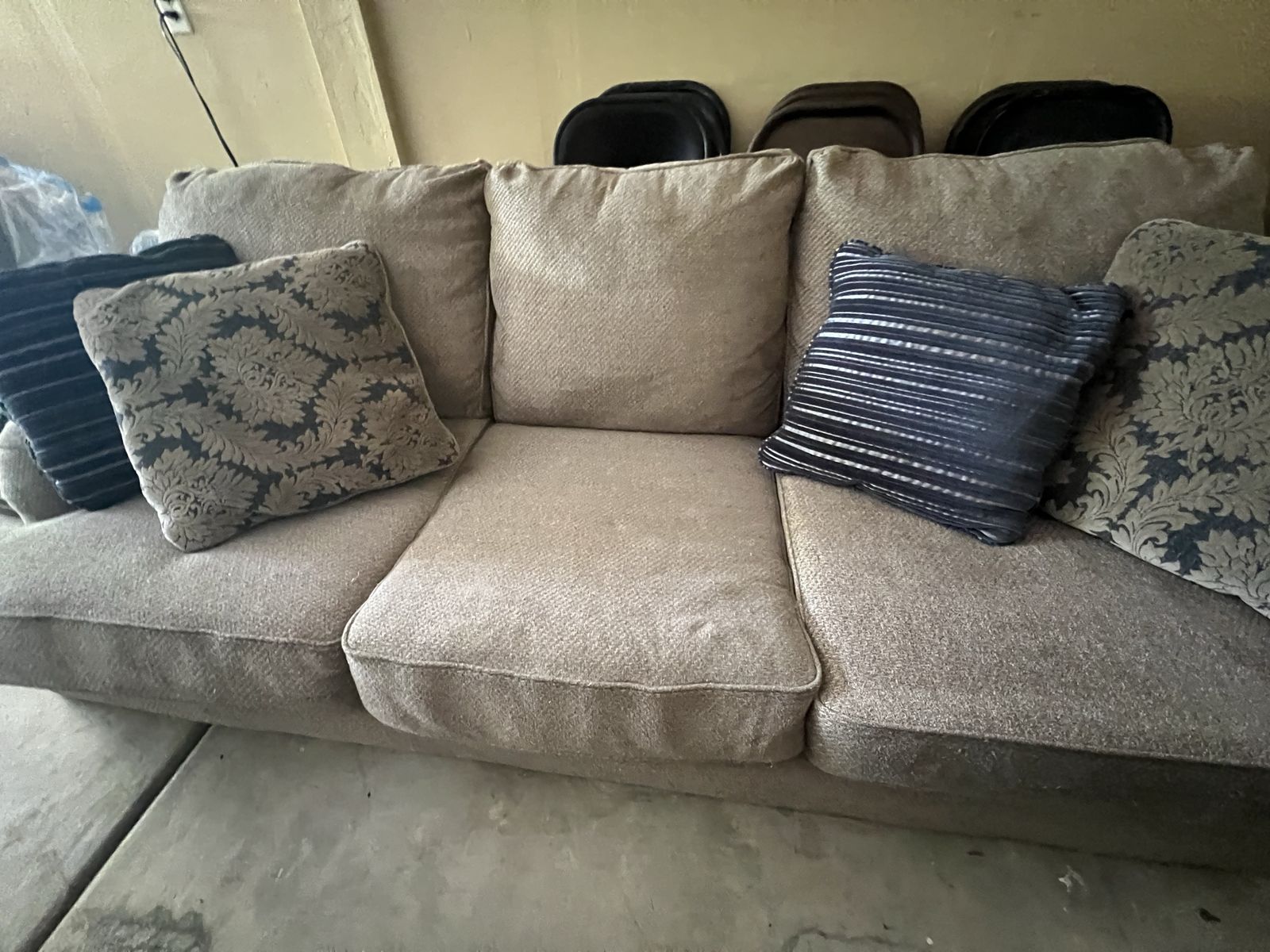 Standard Sofa or 3 Seater Sofa