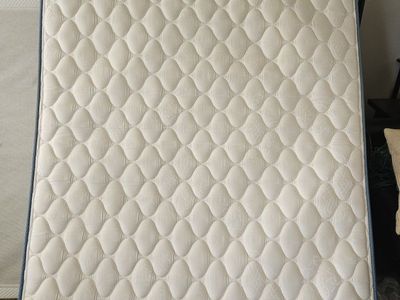 double Size Mattress - Quilted Top, Good Condition, Ready for a New Home